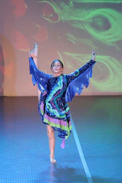 Снимка от спектакъла Магията, наречена Пролет