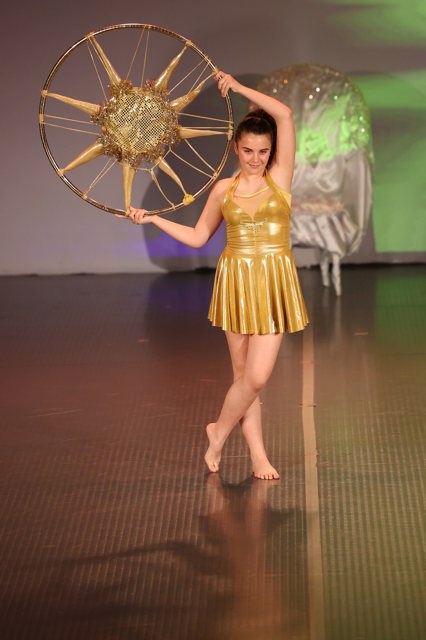 Снимка от спектакъла Магията, наречена Пролет